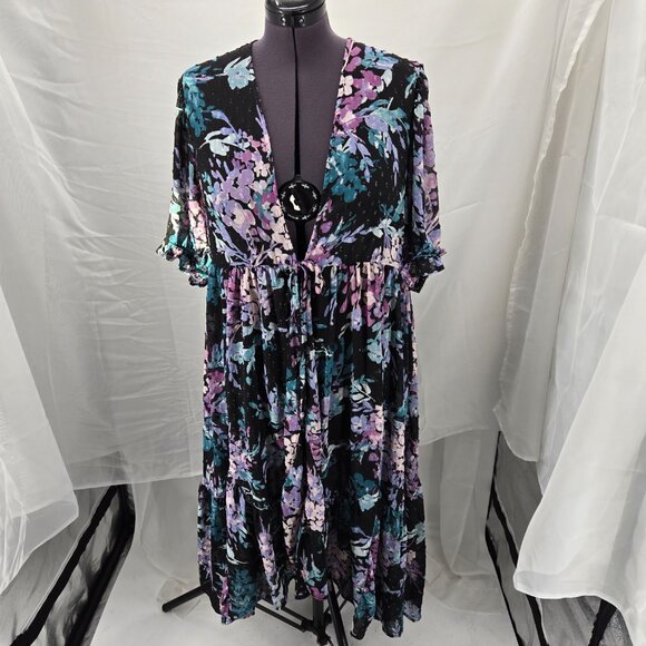 630-24 Torrid Maxi Swiss Dot Floral front tie Kimono Duster Size 2 (16/18) - Picture 1 of 12